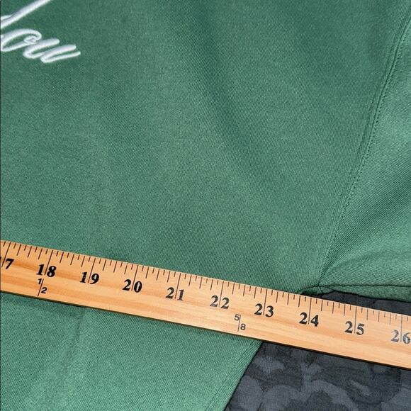 Sunday Retreat women’s large pullover green embroidered Lucky You sweatshirt - Picture 4 of 11